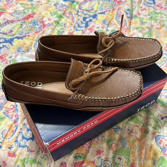 Izod men’s loafer - Picture 2 of 5